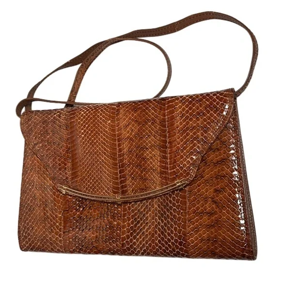 SNAKE SKIN PELLETTERIE ITALY C3 very rare real leather Crossbody clutch Vintage